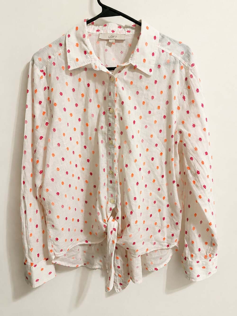 LOFT Women's Size L White Floral Embroidered Button Down Tie Front Shirt